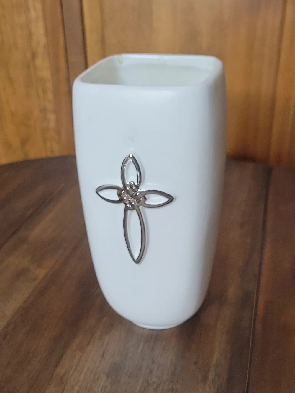 FTD FAITHFUL BLESSINGS White Ceramic Vase With Silver Cross Accent Flower Vase